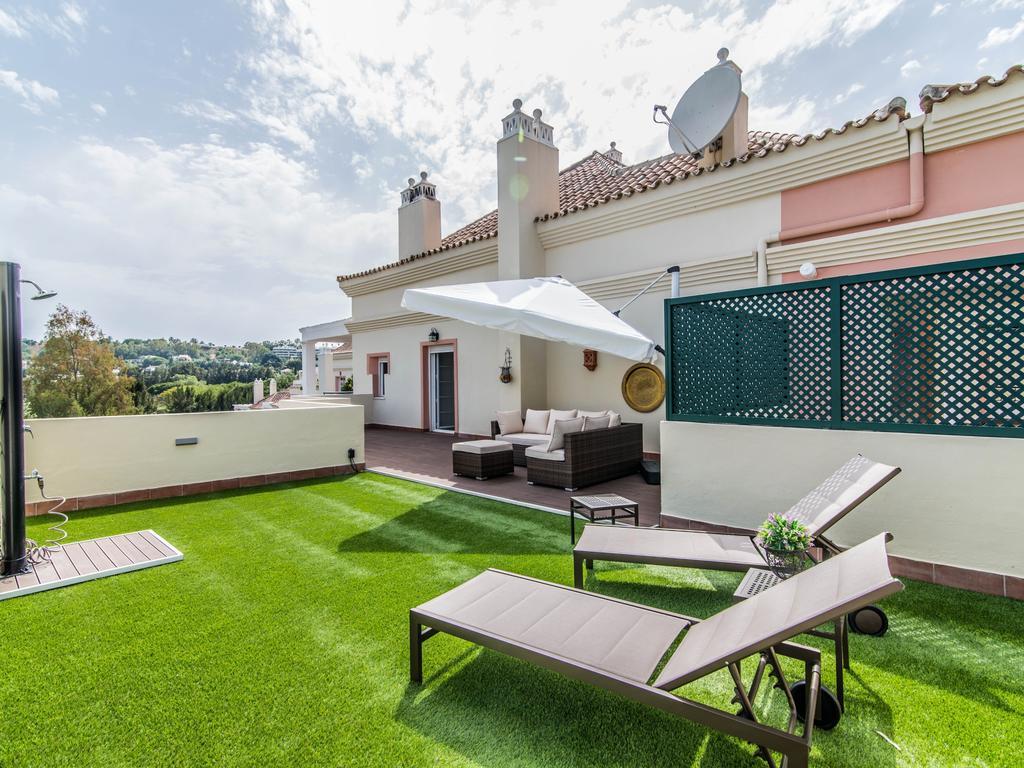 River Garden Spacious Penthouse Marbella Buitenkant foto