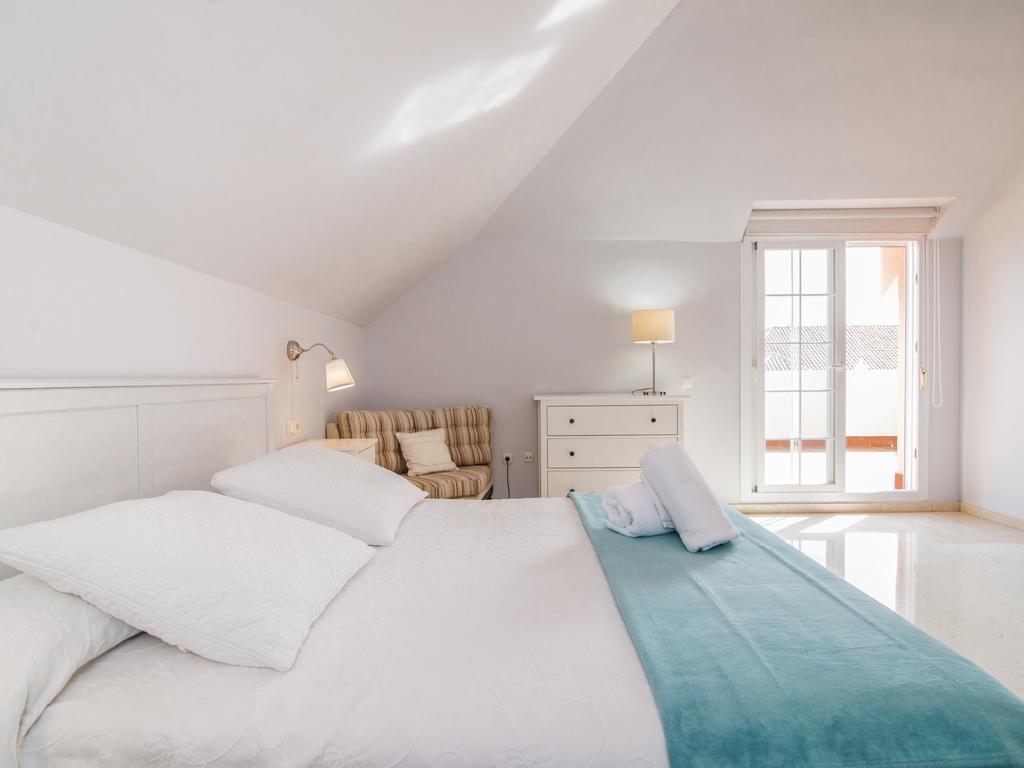 River Garden Spacious Penthouse Marbella Buitenkant foto